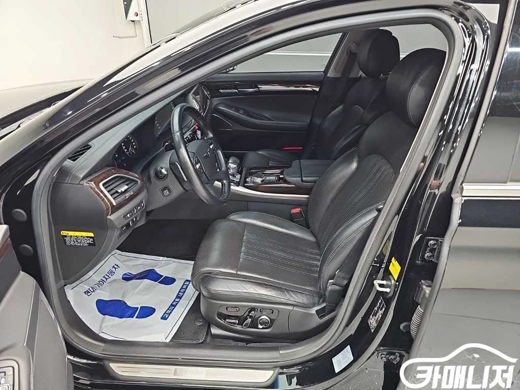 EQ900 3.8 GDI AWD 사진 11