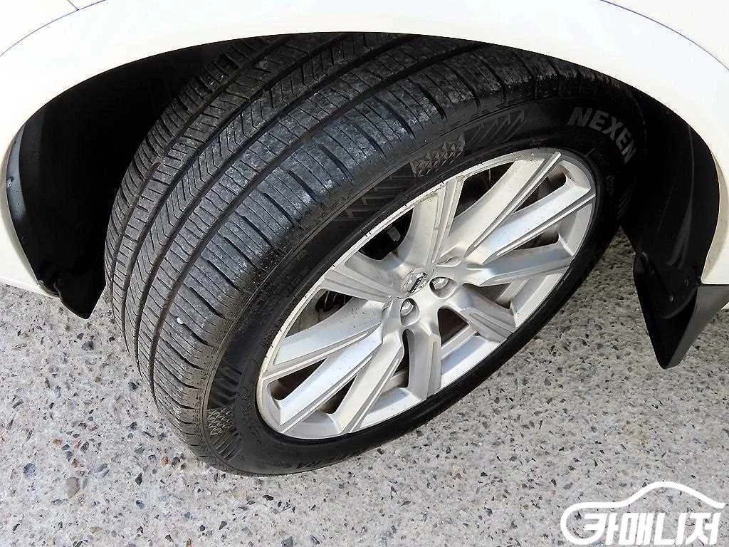 XC90 2세대 2.0 D5 AWD 사진 20
