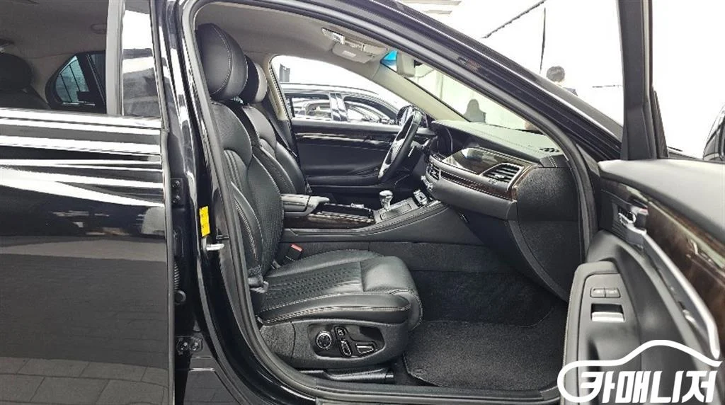 G90 3.8 GDI AWD 사진 11