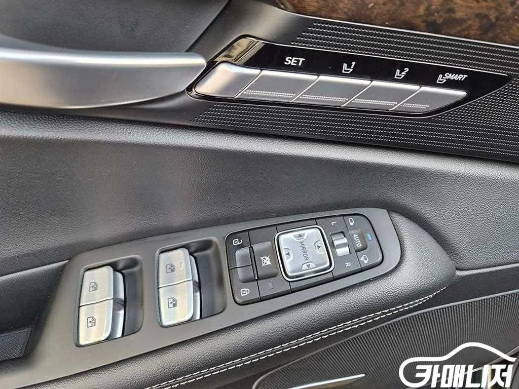 G90 3.8 GDI AWD 사진 11
