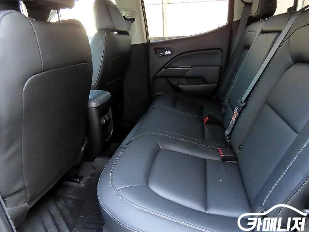 리얼 뉴 콜로라도 3.6 Z71-X 4WD 사진 6