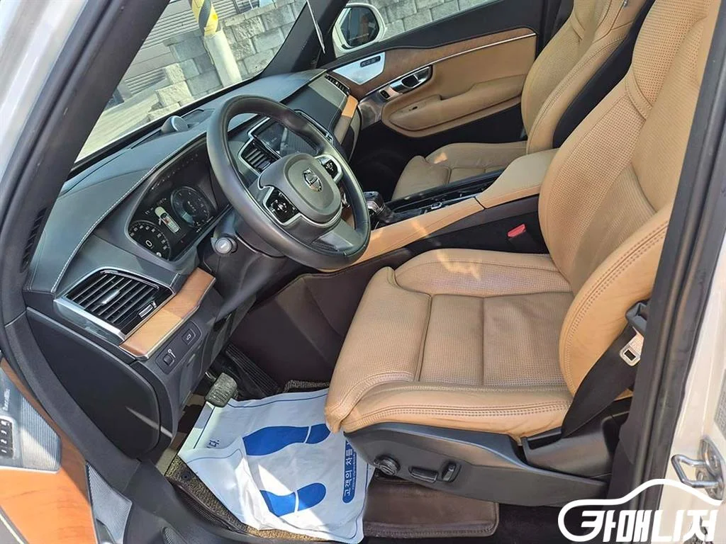 XC90 2세대 2.0 D5 AWD 사진 6