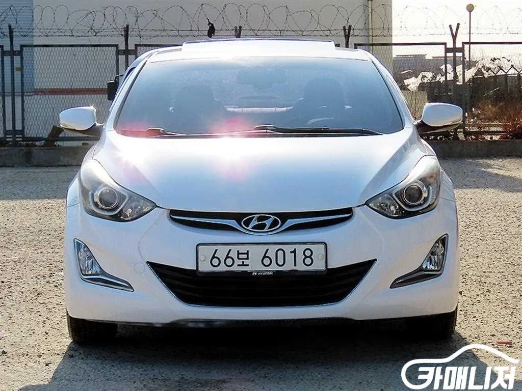 더 뉴 아반떼 1.6 GDI 스마트 사진 1
