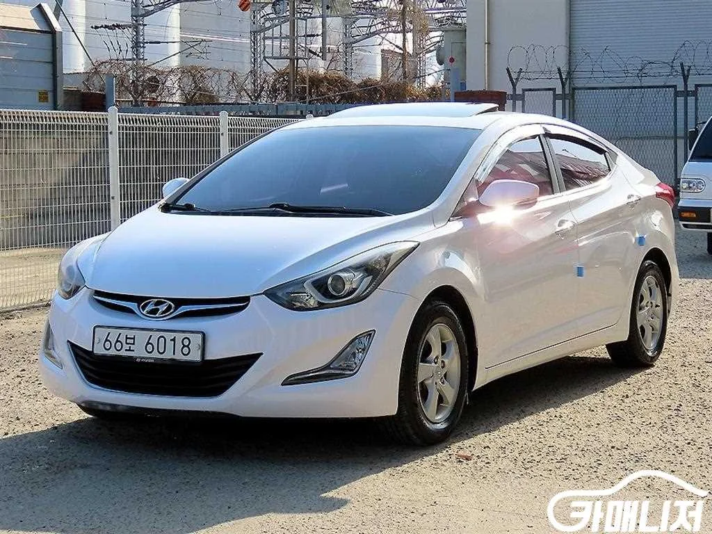 더 뉴 아반떼 1.6 GDI 스마트 사진 2
