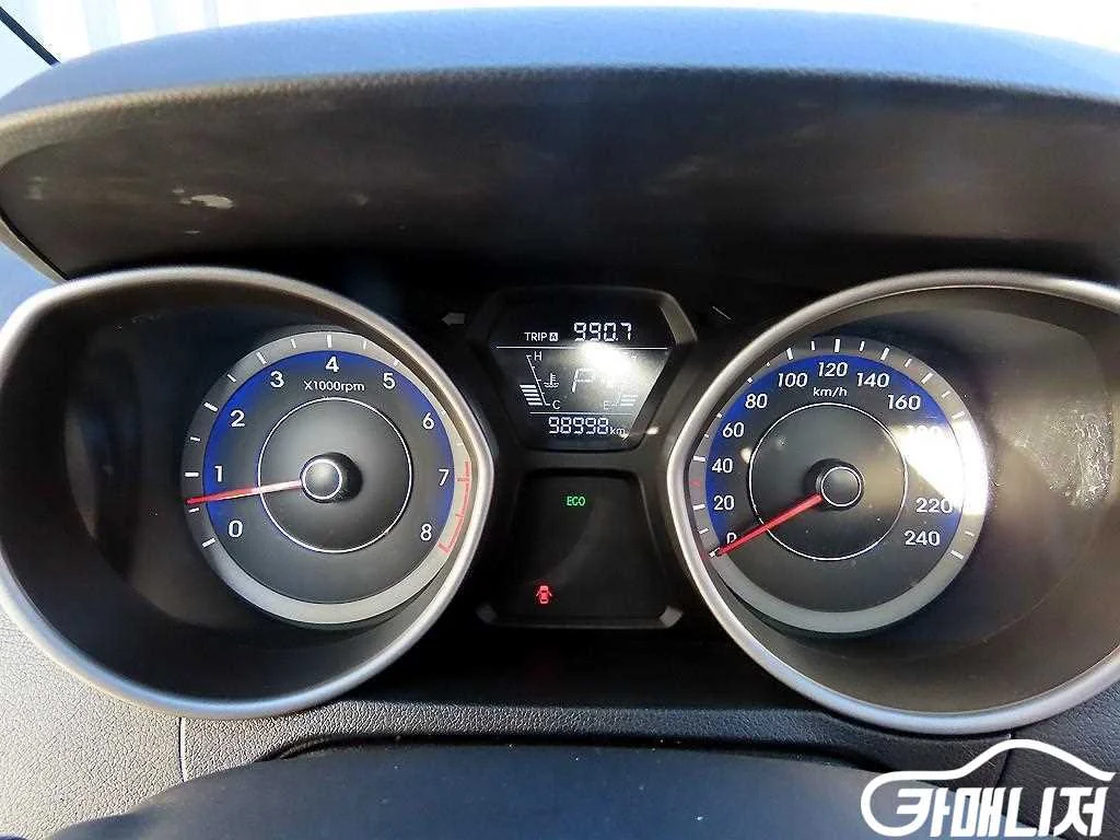 더 뉴 아반떼 1.6 GDI 스마트 사진 9