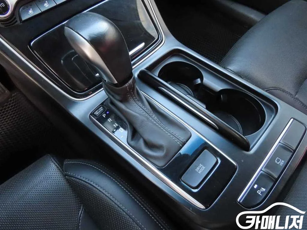 그랜저 IG 3.0 LPI 모던(렌터카) 사진 10