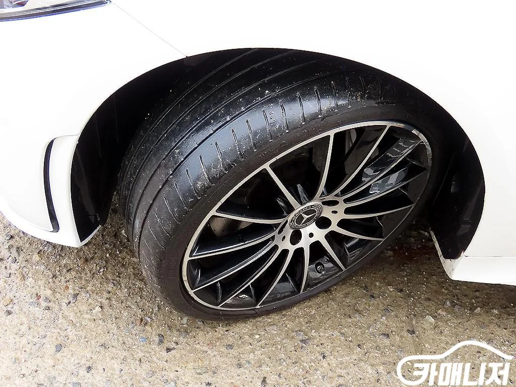 CLS클래스 C257 CLS 450 4MATIC AMG Line 사진 20