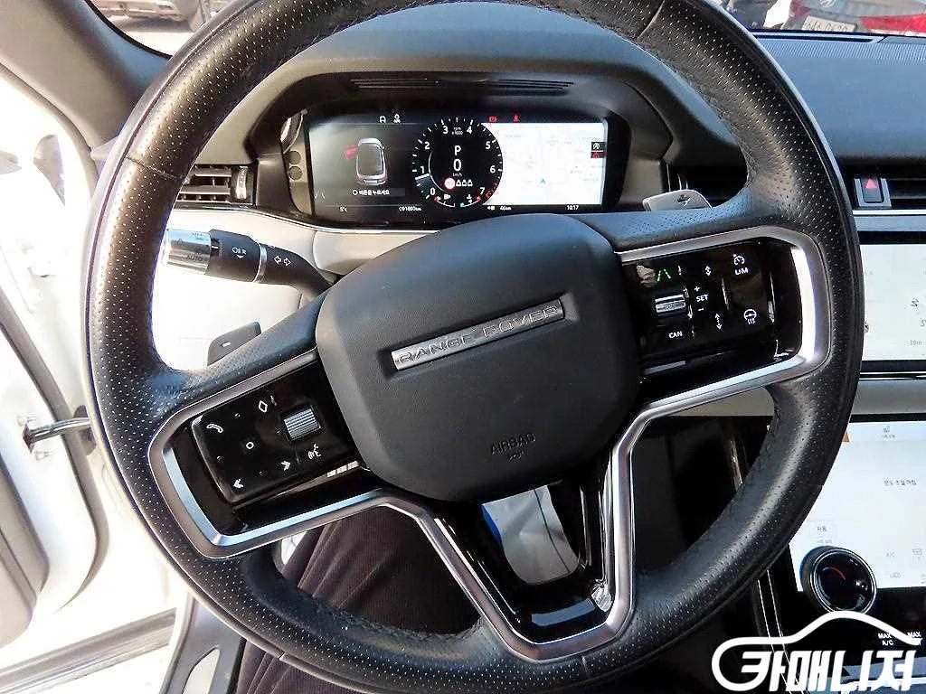 레인지로버 이보크 2세대 P250 R-다이나믹 SE 사진 8