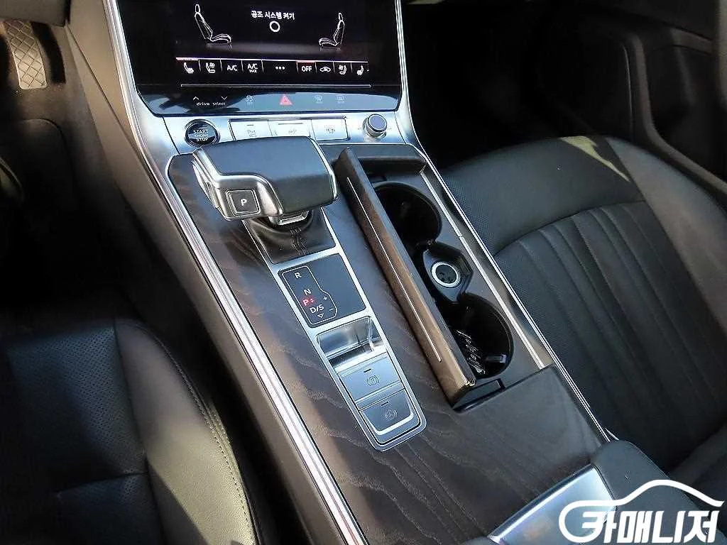 A6 (C8) 45 TFSI 콰트로 프리미엄 사진 11