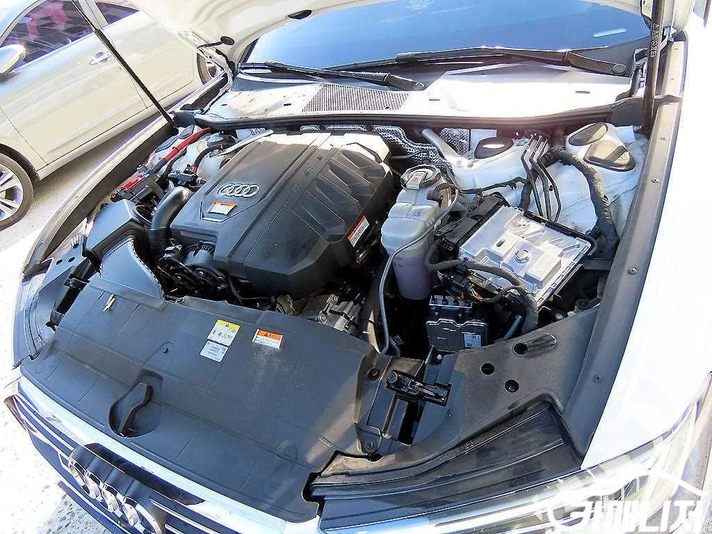 A6 (C8) 45 TFSI 콰트로 프리미엄 사진 19