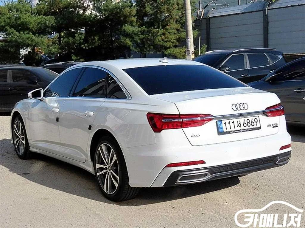 A6 (C8) 45 TFSI 콰트로 프리미엄 사진 3