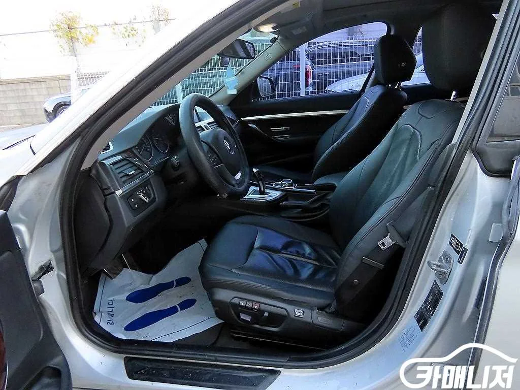 3시리즈 GT (F34) GT 320D 사진 3