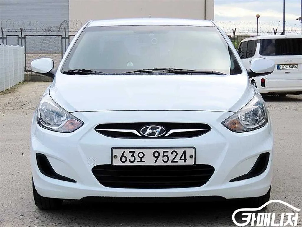 엑센트신형 1.4VVT 스마트 사진 1