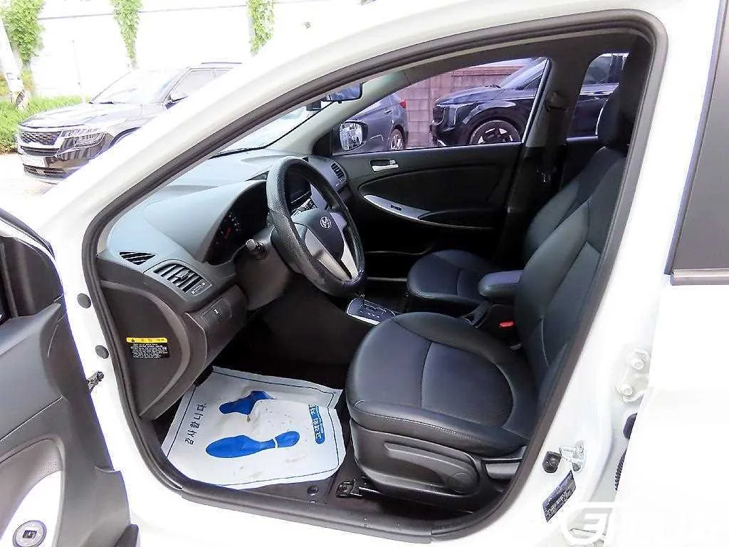 엑센트신형 1.4VVT 스마트 사진 5
