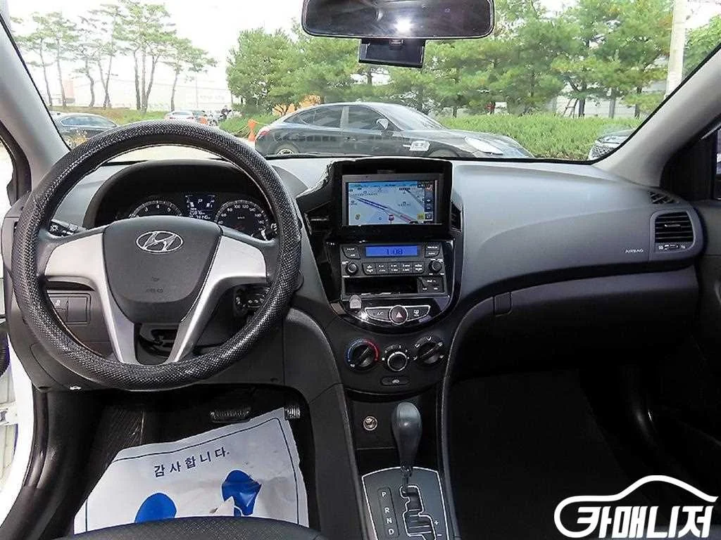 엑센트신형 1.4VVT 스마트 사진 7