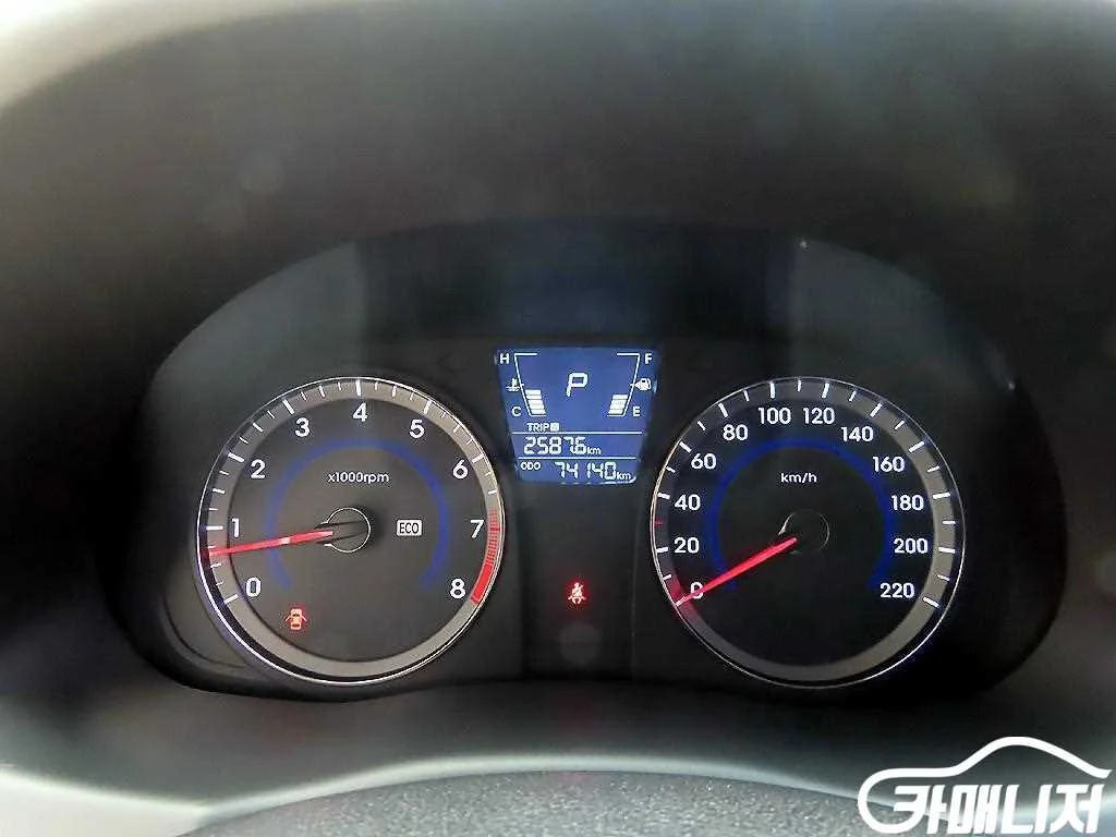 엑센트신형 1.4VVT 스마트 사진 9