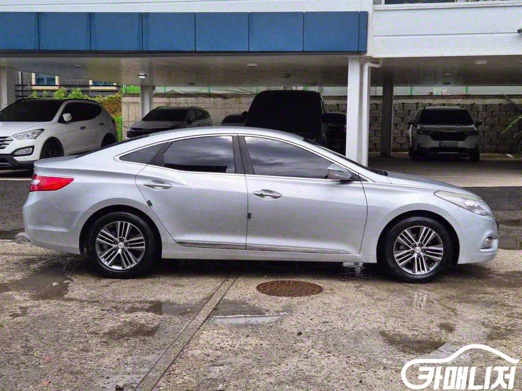 그랜저 HG HG240 MODERN 사진 3