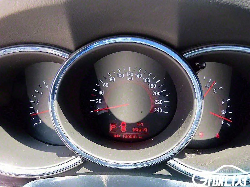 쏘렌토 R 디젤 2WD 2.0 TLX 사진 9