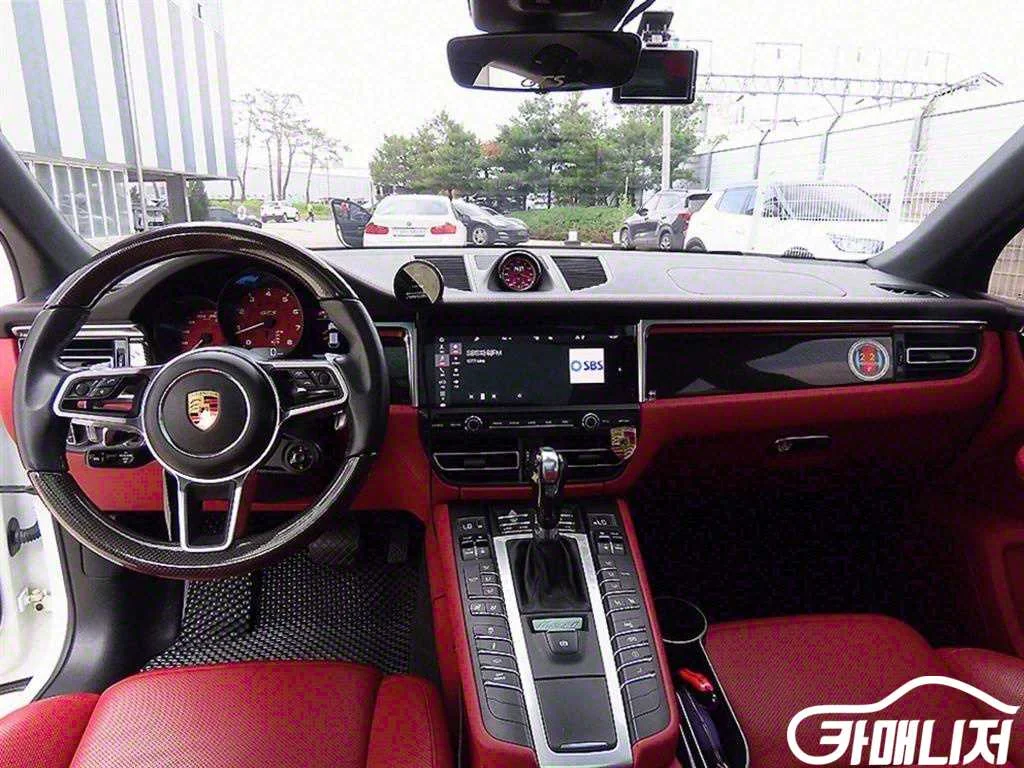 마칸 가솔린 2.9 GTS 사진 7