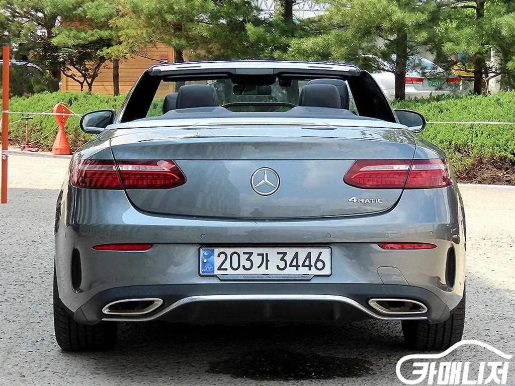 E-클래스 W213 E450 4MATIC 카브리올레 사진 4