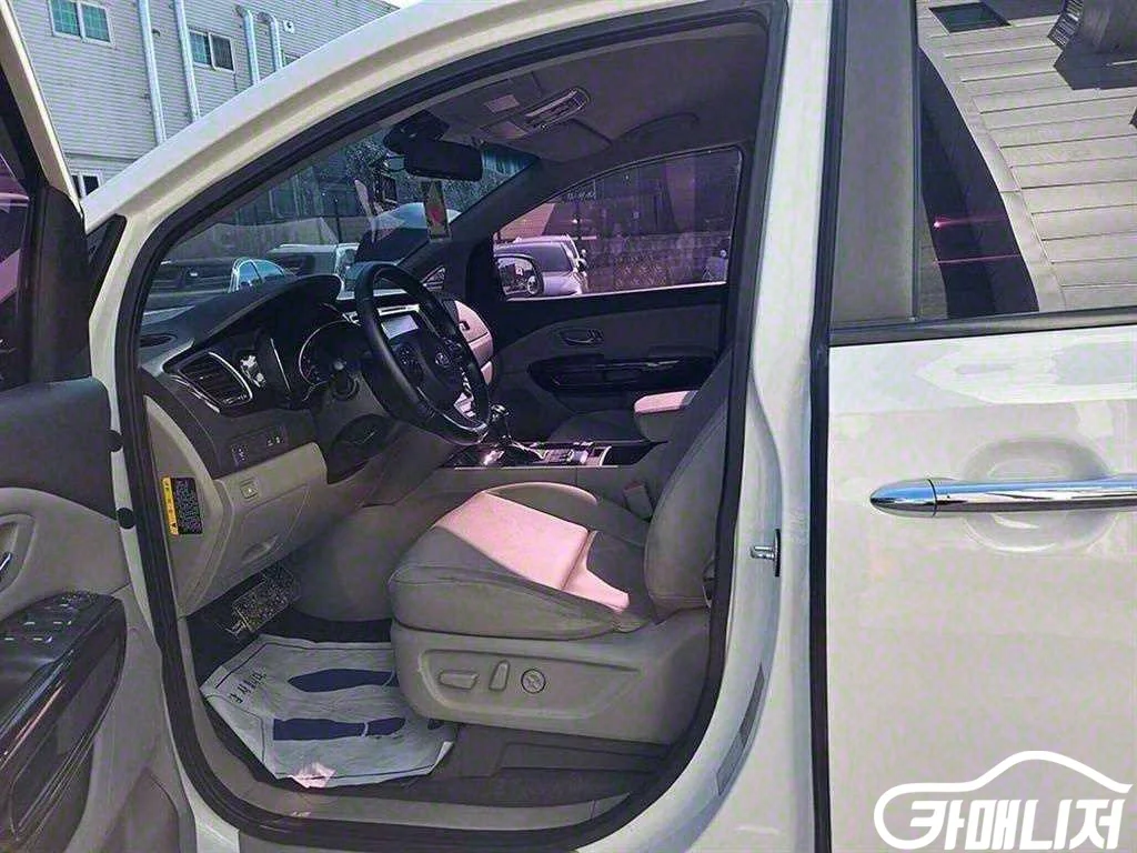 올 뉴 카니발 디젤 9인승 아웃도어 사진 6