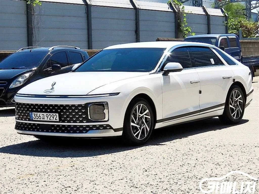 그랜저 (GN7) LPG 3.5 2WD (택시형) 사진 2