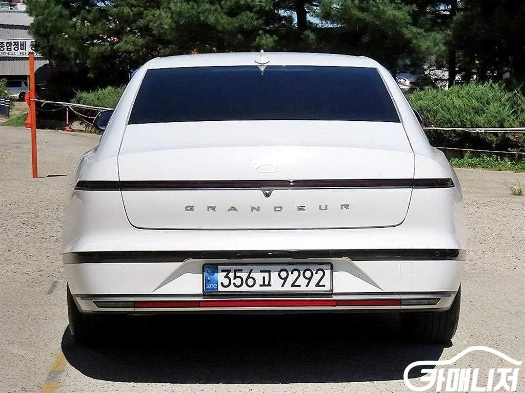 그랜저 (GN7) LPG 3.5 2WD (택시형) 사진 4