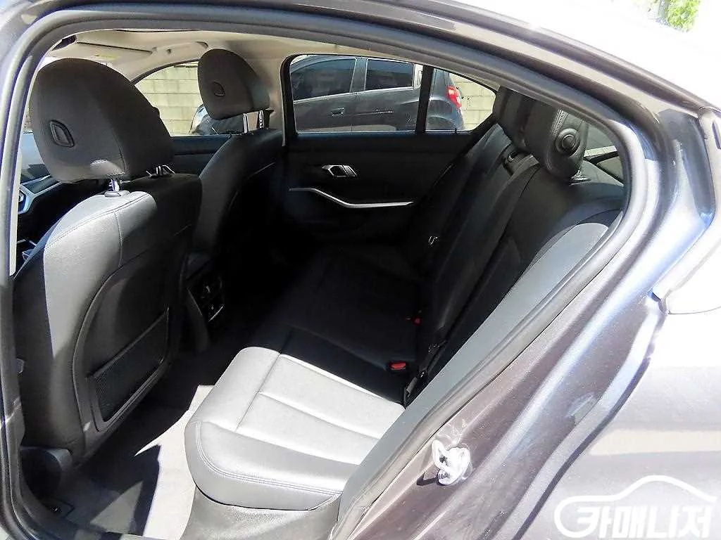 3시리즈 (G20) 320d 사진 6