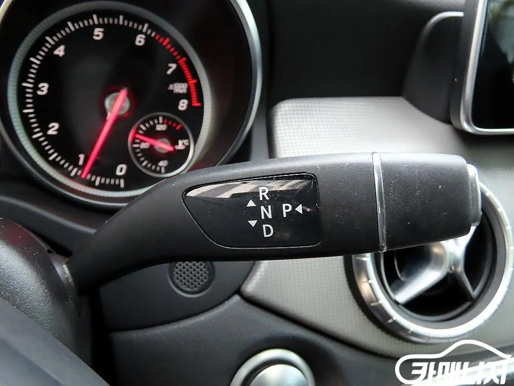 CLA클래스 CLA 250 4MATIC 사진 10