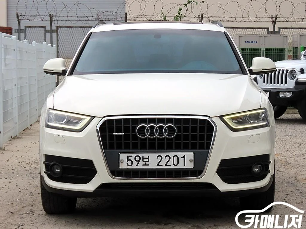 Q3 2.0 TDI 콰트로 사진 1
