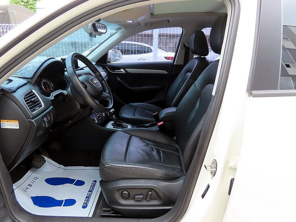 Q3 2.0 TDI 콰트로 사진 5