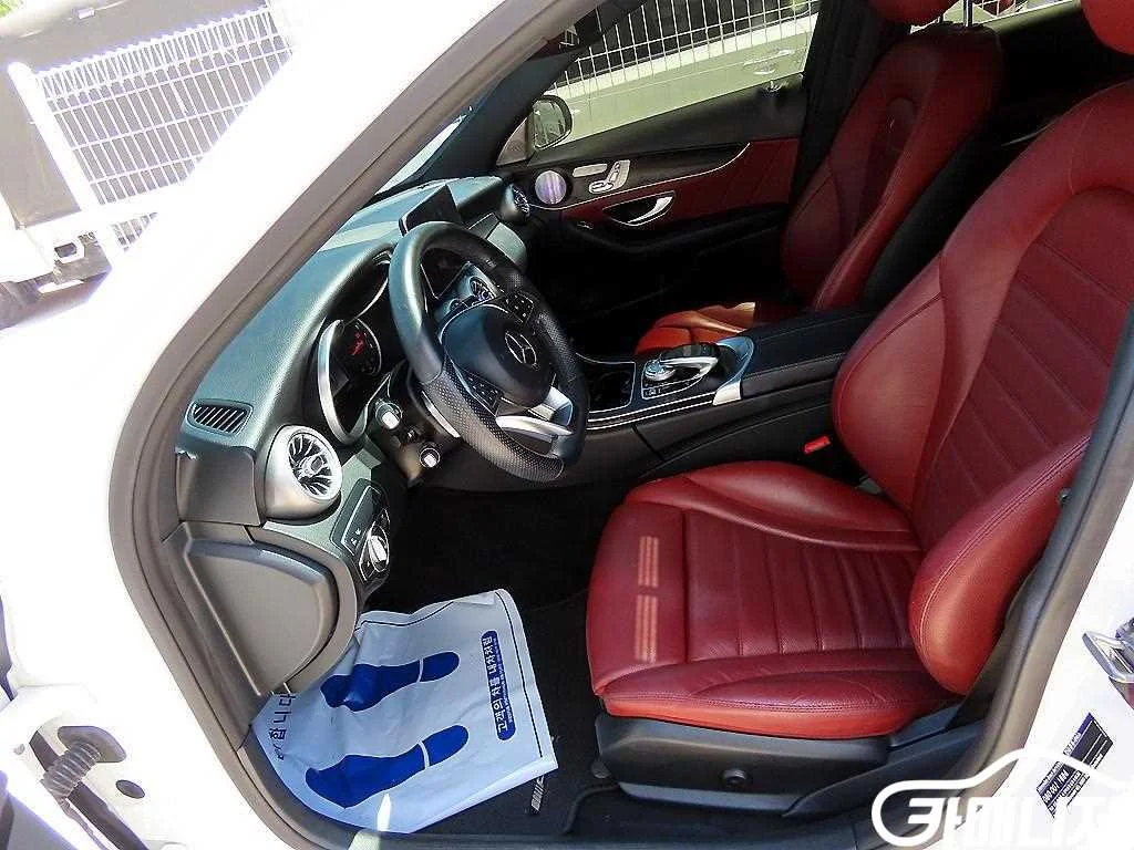 C클래스 W205 C200 4MATIC 익스클루시브 사진 5