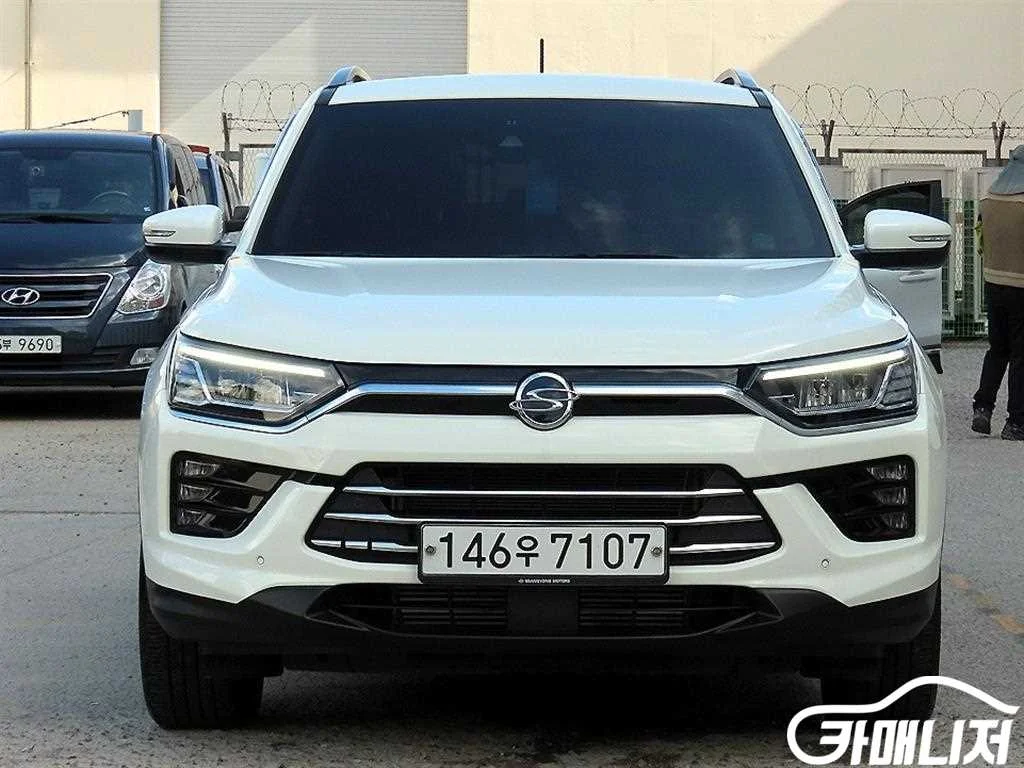뷰티풀코란도 2WD 가솔린 1.5 C5 플러스 사진 1