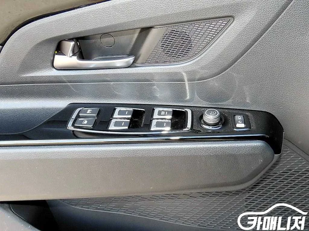 뷰티풀코란도 2WD 가솔린 1.5 C5 플러스 사진 11