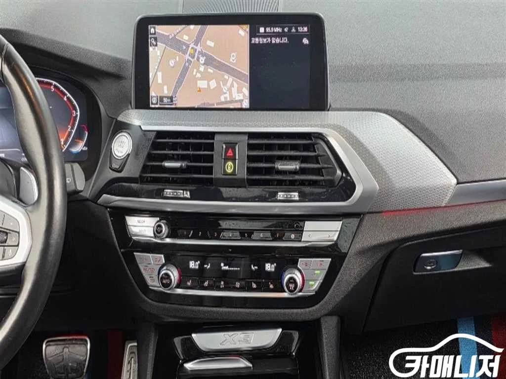 X3 (G01) xDrive 20i M 스포츠 사진 12