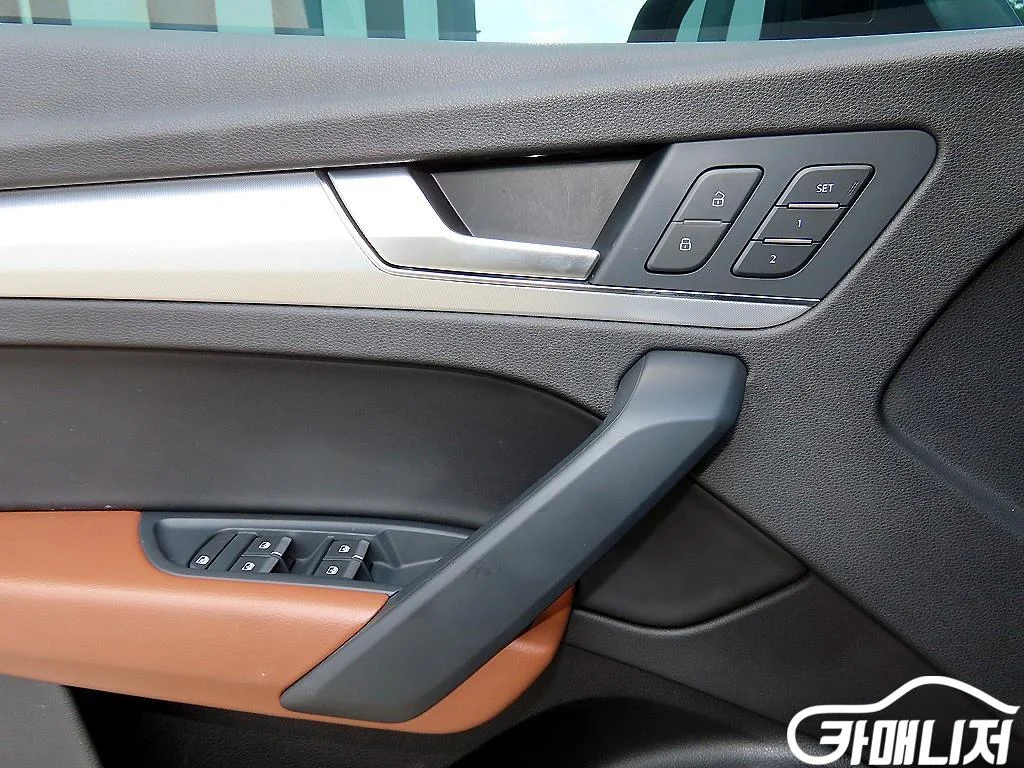 Q5 (FY) 40 TDI 콰트로 사진 11