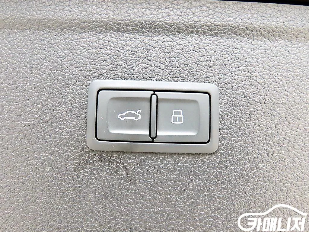 Q5 (FY) 40 TDI 콰트로 사진 16