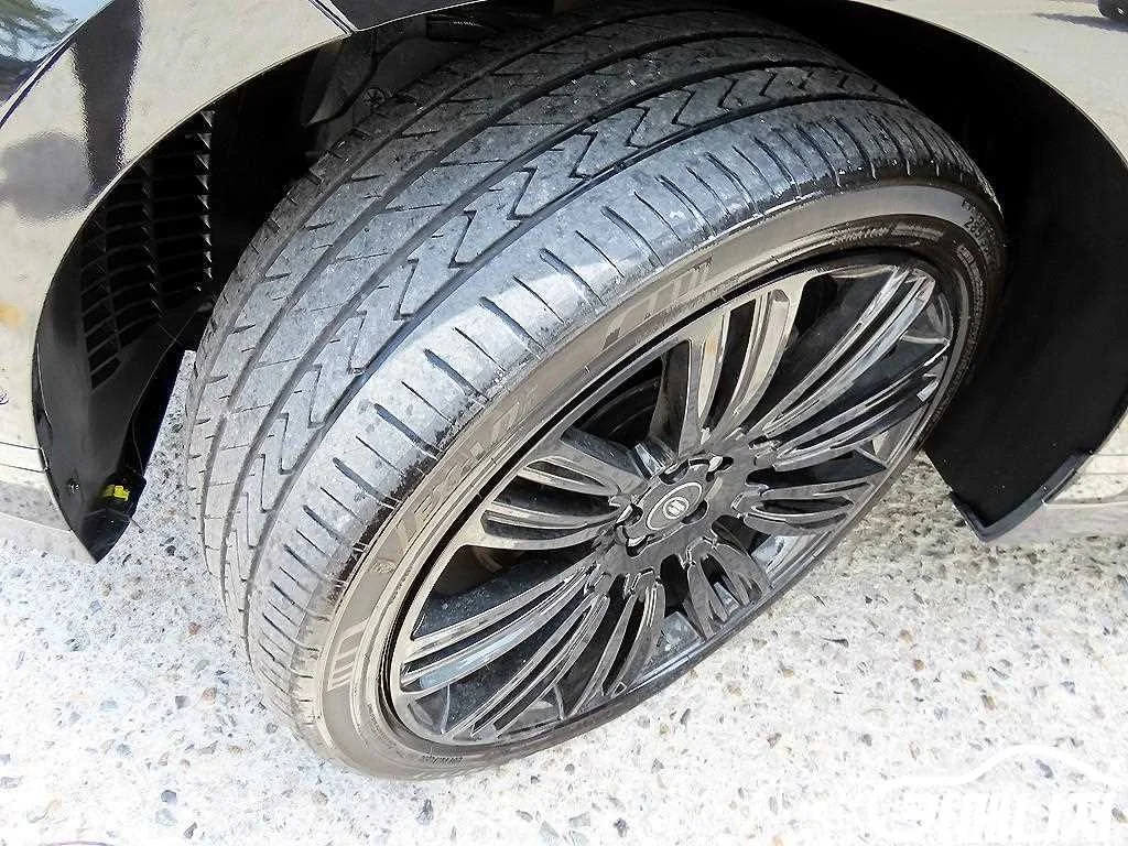 레인지로버 벨라 3.0 D300 R-다이나믹 HSE 사진 20