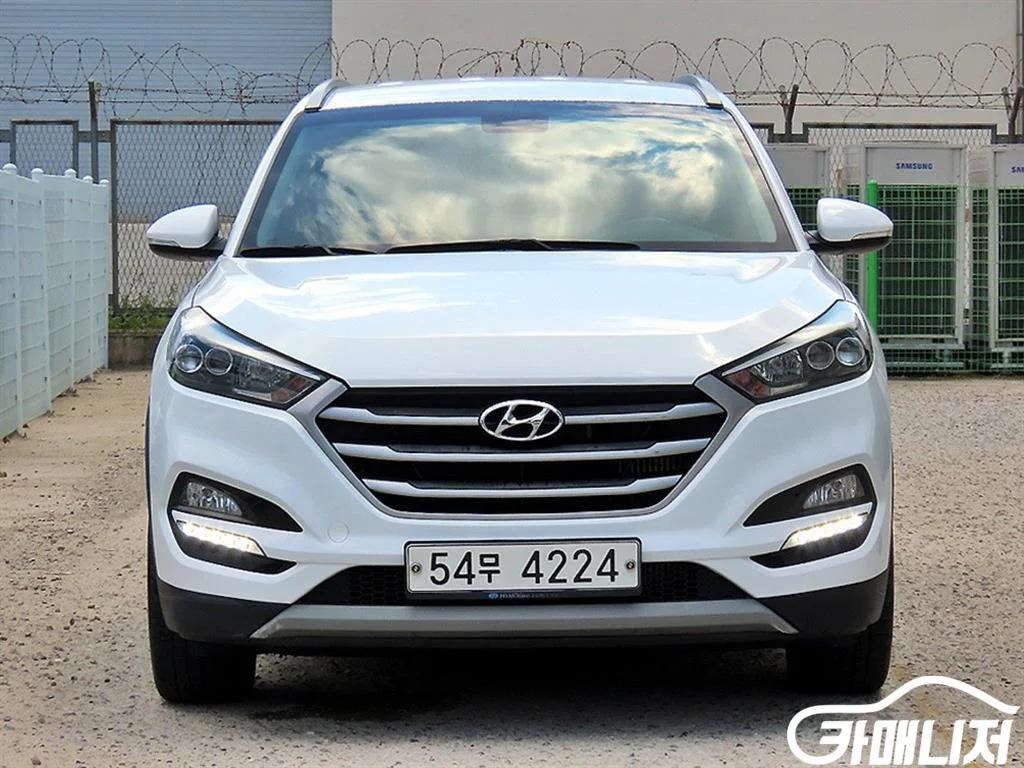 올뉴투싼 디젤 2.0 4WD 사진 1