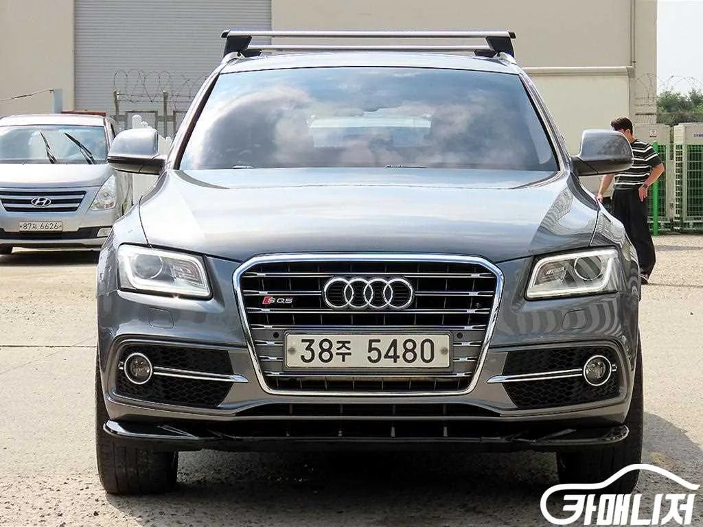 Q5 3.0 TDI 콰트로 다이나믹 사진 1
