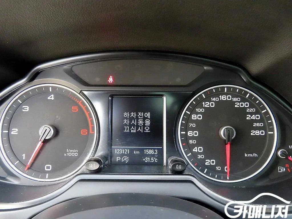 Q5 3.0 TDI 콰트로 다이나믹 사진 9