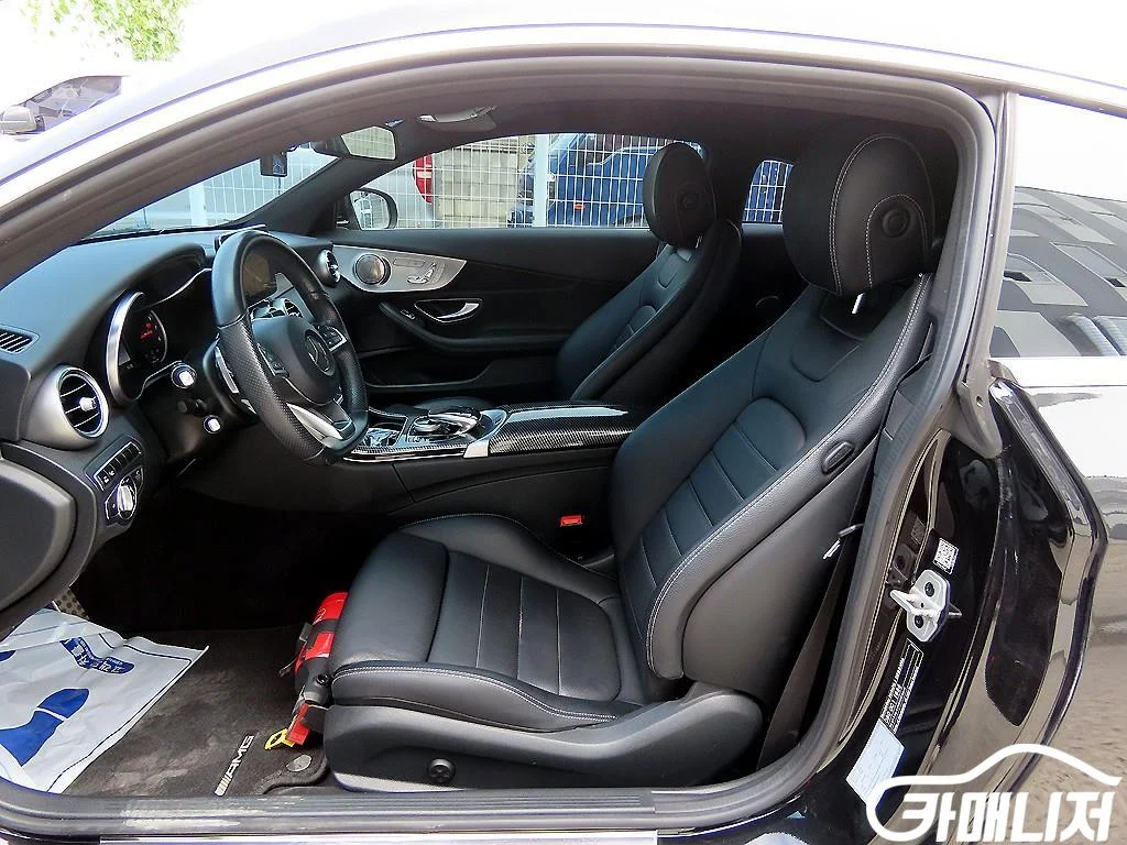 C클래스 W205 C200 쿠페 사진 5