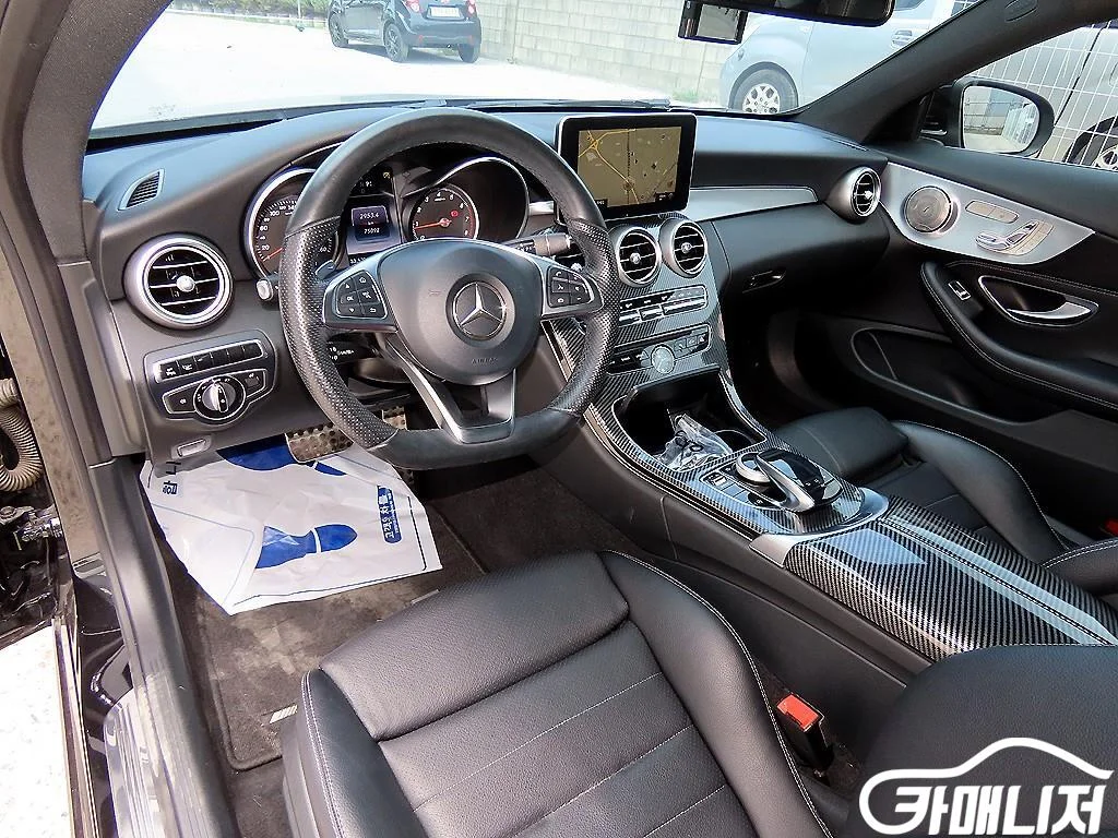 C클래스 W205 C200 쿠페 사진 7