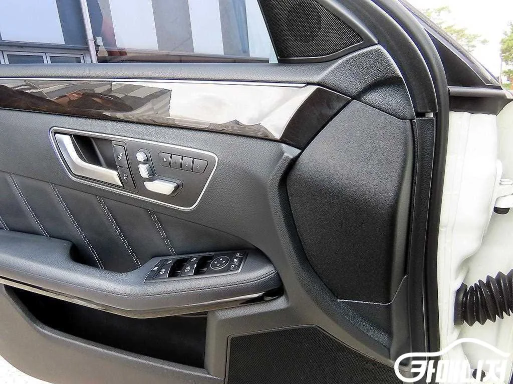 E-클래스 W212 E300 4MATIC 아방가르드 사진 11