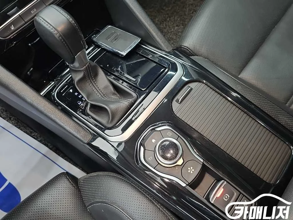 SM6 가솔린 1.6 TCe 사진 8