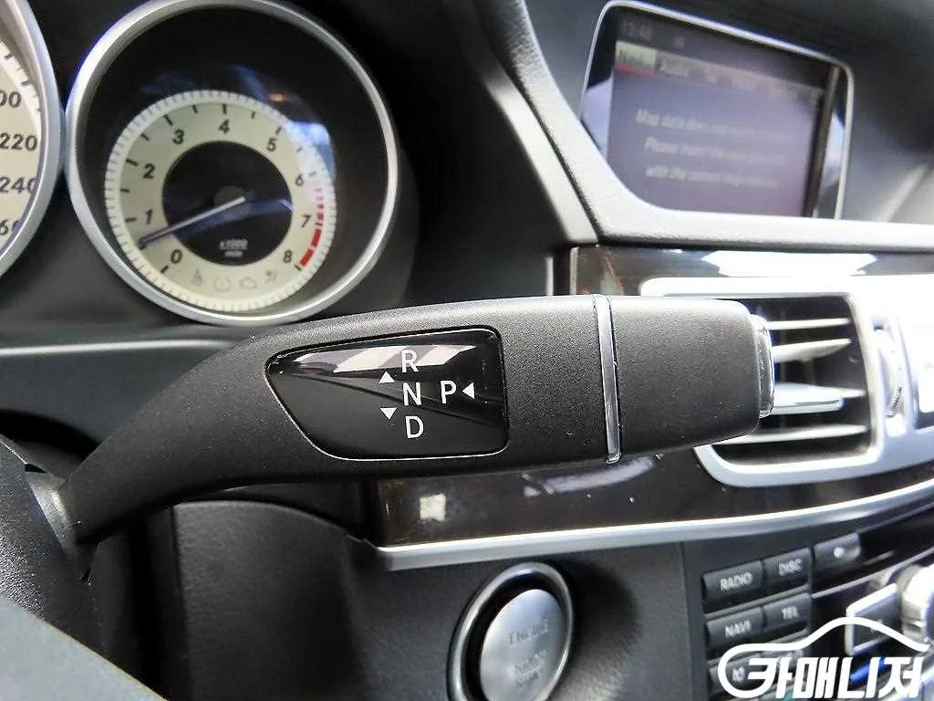 E-클래스 W212 E300 4MATIC 아방가르드 사진 10