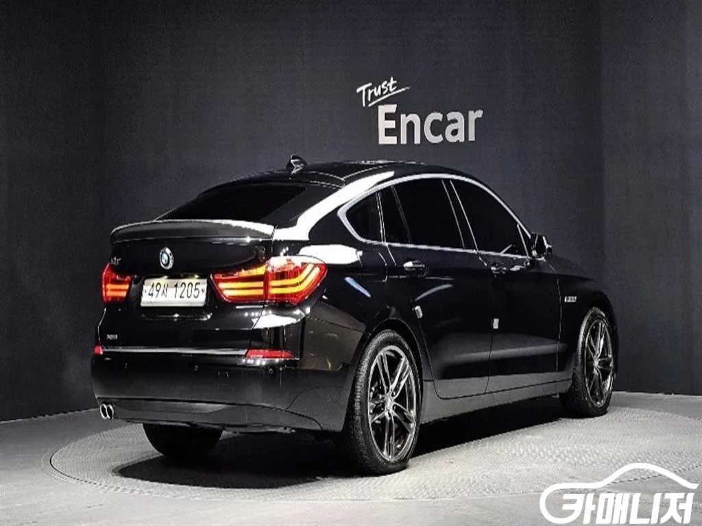 5시리즈 GT (F07) GT 30d xDRIVE 사진 2