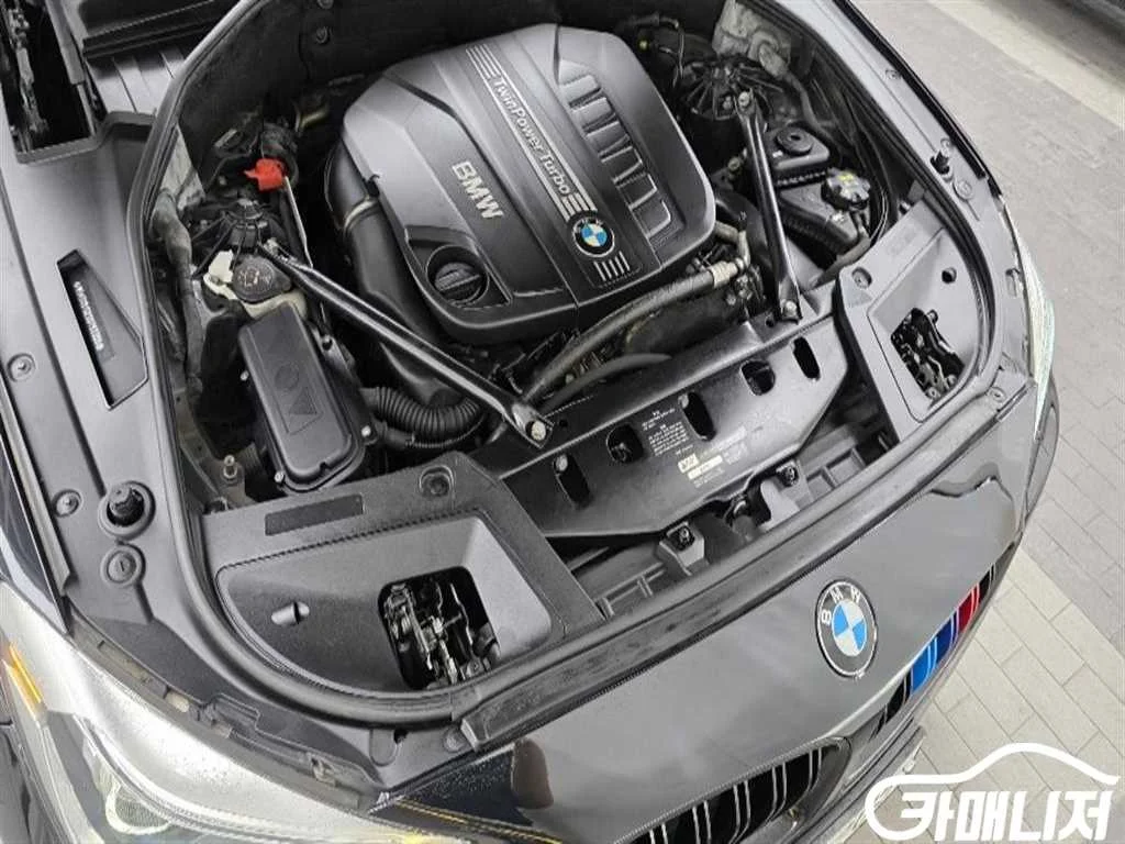 5시리즈 GT (F07) GT 30d xDRIVE 사진 5
