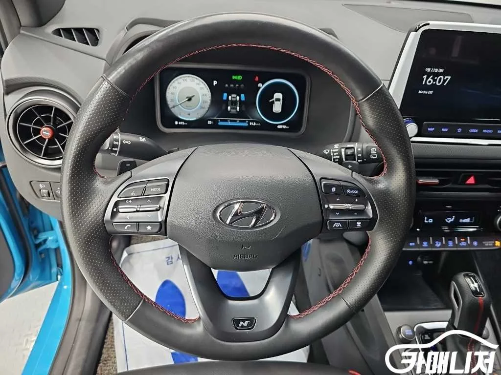 더 뉴 코나 가솔린 1.6 터보 4WD N Line 인스퍼레이션 사진 9