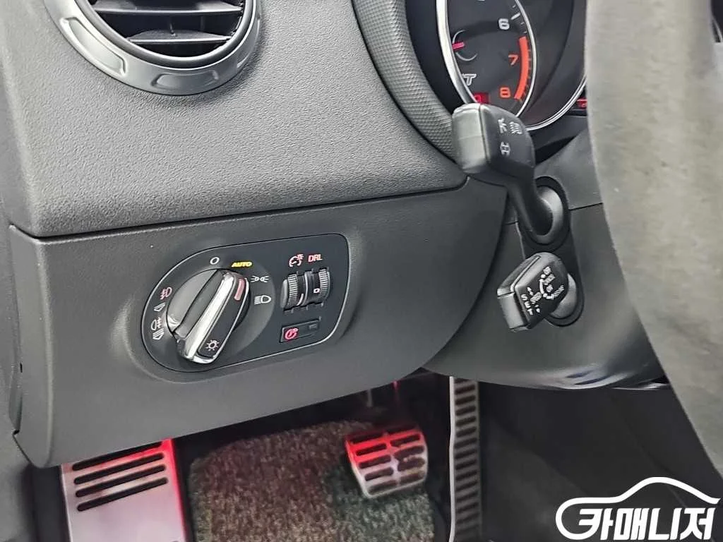뉴TT 2.0 TFSI 쿠페 사진 15